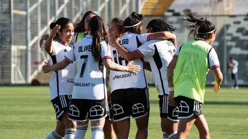 El premio que obtuvo Colo Colo Femenino al derrotar a Universidad de Chile.