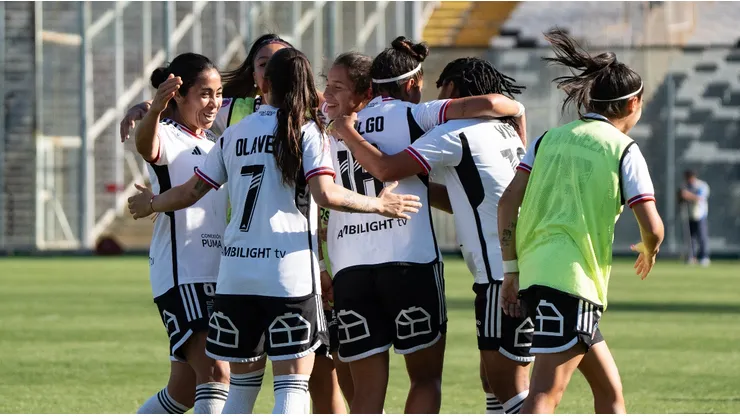 El premio que obtuvo Colo Colo Femenino al derrotar a Universidad de Chile.