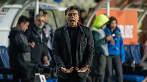 Gustavo Quinteros se convierte en alternativa para asumir la banca de Chile.