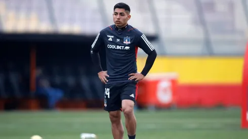 Blanco y Negro y la decisión con respecto al futuro de Jordhy Thompson en Colo Colo.