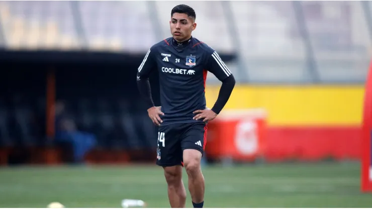 Blanco y Negro y la decisión con respecto al futuro de Jordhy Thompson en Colo Colo.