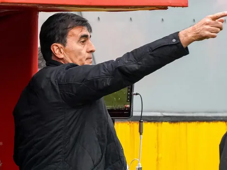 Gustavo Quinteros le pasa la pelota a Colo Colo por su continuidad