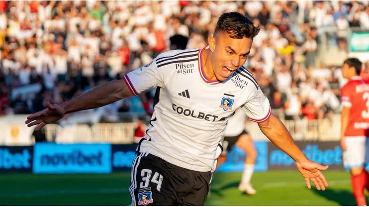Vicente Pizarro goza de su mejor temporada en Colo Colo. | Imagen: Guille Salazar/DaleAlbo.