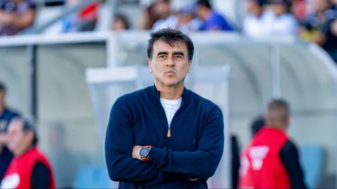 Días claves para la continuidad de Gustavo Quinteros en Colo Colo.