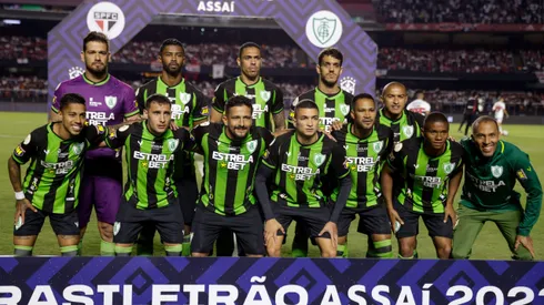 América MG pasó de golear a Colo Colo a descender en Brasil.