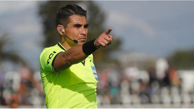 Comisión de Árbitros designa a los jueces del duelo entre Colo Colo y Magallanes.