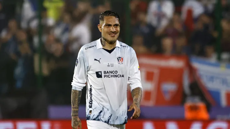 Paolo Guerrero entra en la órbita de Colo Colo.