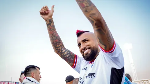 Arturo Vidal desata la locura en los hinchas de Colo Colo.
