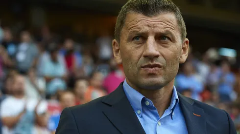 Miroslav Djukic fue ofrecido como DT para Colo Colo.