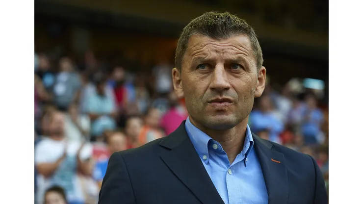 Miroslav Djukic fue ofrecido como DT para Colo Colo.