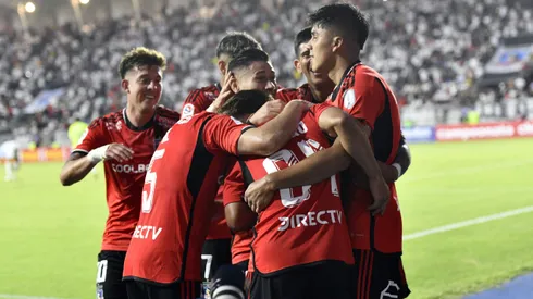 Colo Colo trabaja en el plantel 2024.