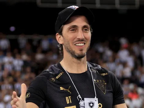 Colo Colo inicia conversaciones con Zubeldía