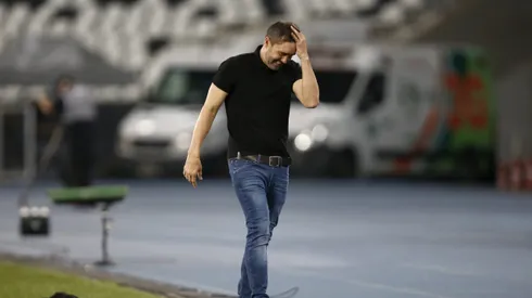 La gran dificultad para que Coudet sea el próximo DT de Colo Colo.