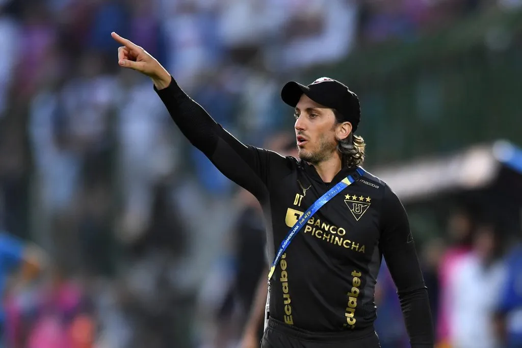 Luis Zubeldía puso en duda su continuidad como DT de Liga de Quito.