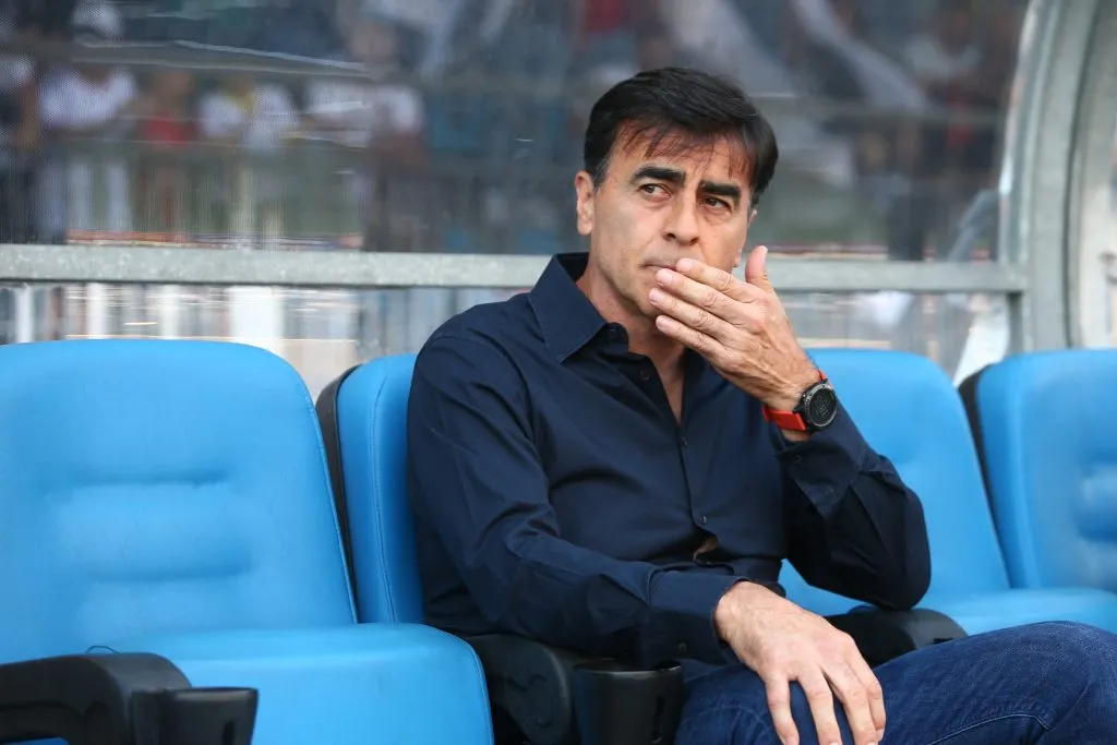 Jugadores buscarán una oportunidad en Colo Colo con la salida de Gustavo Quinteros. (Foto: Photosport)