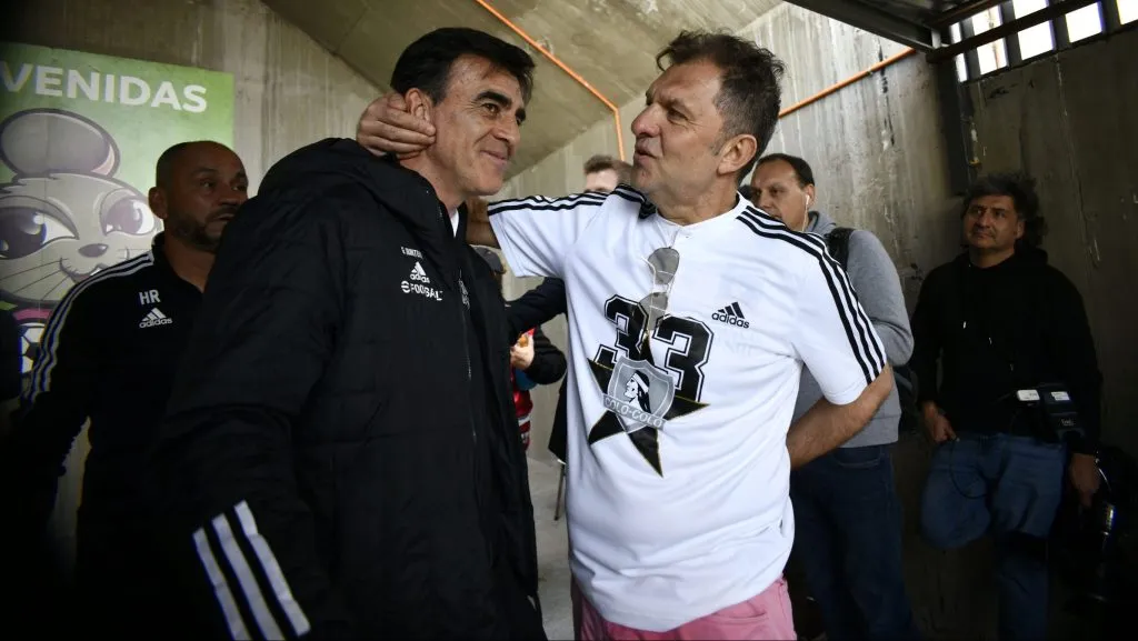 Aníbal Mosa defiende con uñas y dientes a Gustavo Quinteros