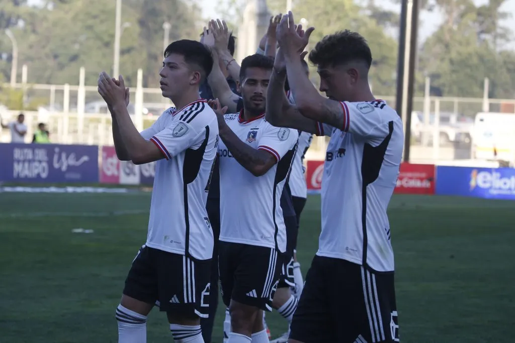 Colo Colo venció a Curicó Unido en su despedida del Campeonato Nacional 2023.