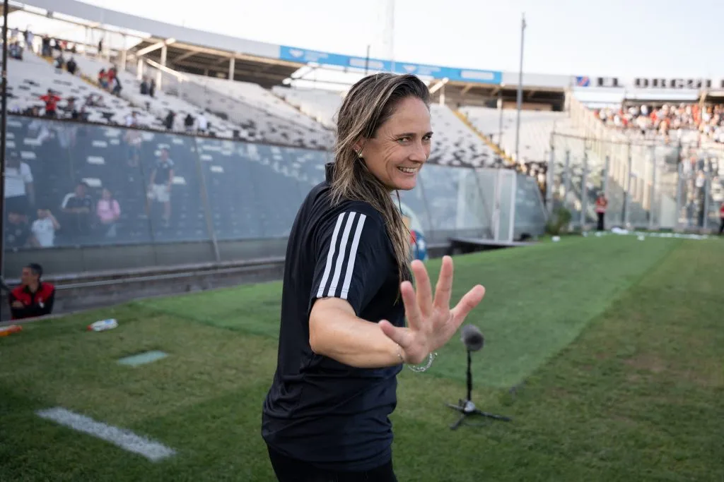 Tatiele Silveira trabaja en la conformación del plantel de Colo Colo Femenino 2023. Créditos: Guille Salazar/DaleAlbo