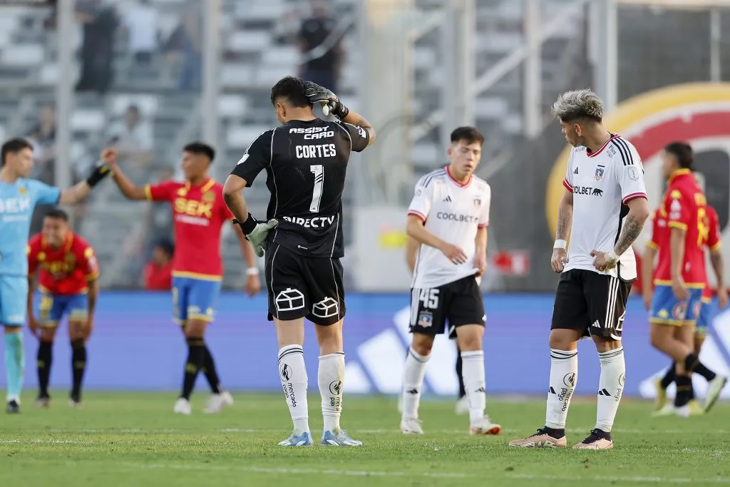 Colo Colo cayó ante Unión Española y se despidió del título.