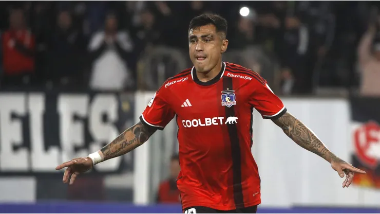 Darío Lezcano golpea la mesa con su futuro en Colo Colo.