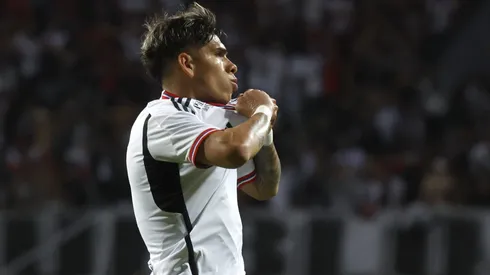 Carlos Palacios se queda en Colo Colo.