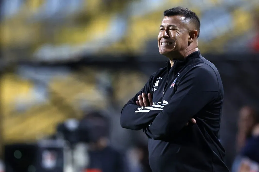 Jorge Almirón sigue invicto en Colo Colo.