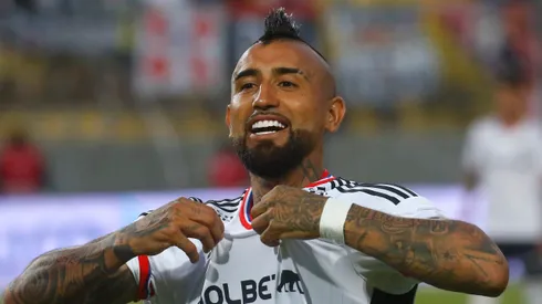 La emoción de Vidal en su redebut con Colo Colo
