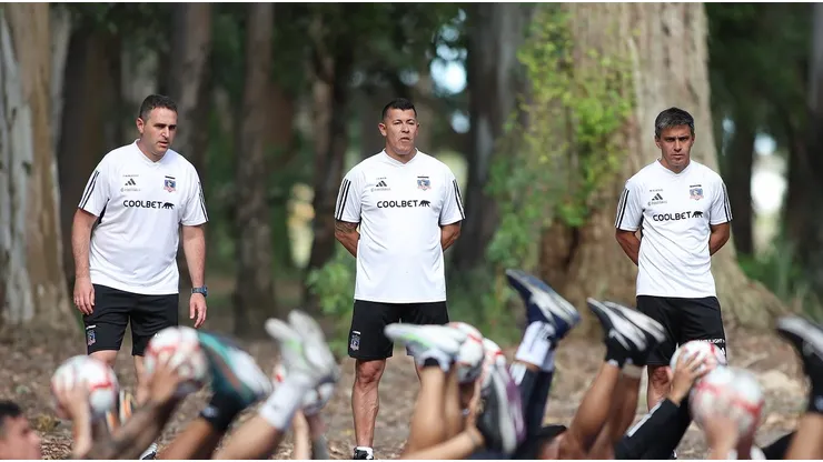 La disyuntiva de Almirón en la delantera de Colo Colo.