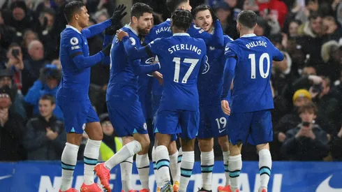 LONDON, ENGLAND – DECEMBER 27: Mason Mount of Chelsea celebrates after scoring their side's second goal with Thiago Silva, Jorginho, Kai Havertz, Raheem Sterling and Christian Pulisic during the Premier League match between Chelsea FC and AFC Bournemouth at Stamford Bridge on December 27, 2022 in London, England. (Photo by Justin Setterfield/Getty Images)