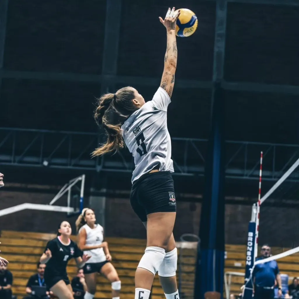 Marlen Siri, central de Colo Colo Voley | Foto: CSD Colo Colo