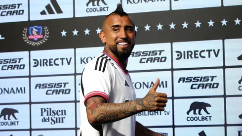 Vidal sigue uniendo su vida con Colo Colo como socio.