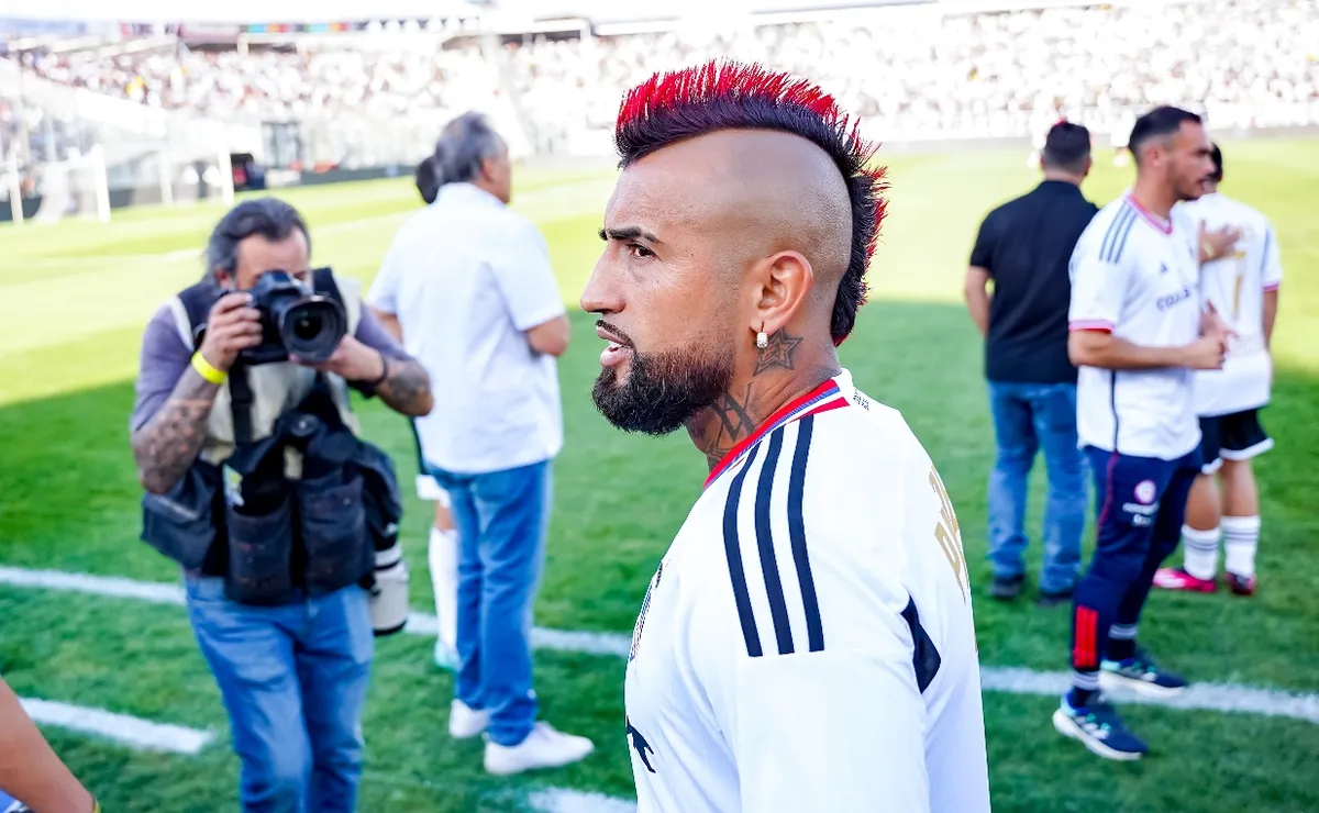Insólita exigencia complica la firma de Arturo Vidal en Colo Colo ...