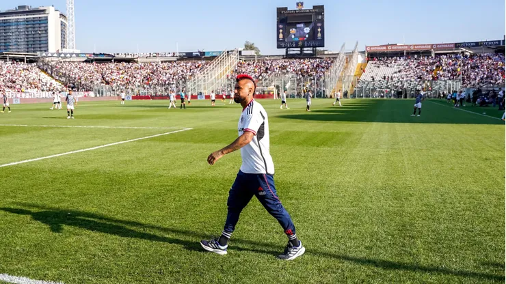 Último paso de Arturo Vidal para ser refuerzo de Colo Colo. | Imagen: Guille Salazar/DaleAlbo.