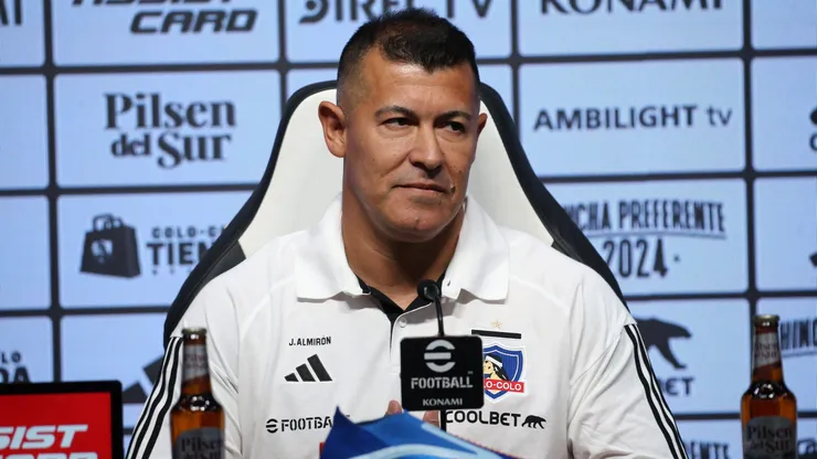 Jorge Almirón tuvo agitadas horas en Colo Colo.