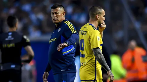 Almirón no descarta opción de Benedetto en Colo Colo.