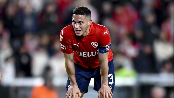 En Argentina aseguran que Jorge Almirón quiere al capitán de Independiente en Colo Colo.