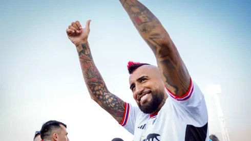 Arturo Vidal vuelve a Colo Colo