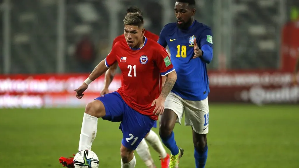 Carlos Palacios es baja en la selección chilena por lesión.