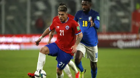 Carlos Palacios es baja en la selección chilena por lesión. | Imagen: Photosport.