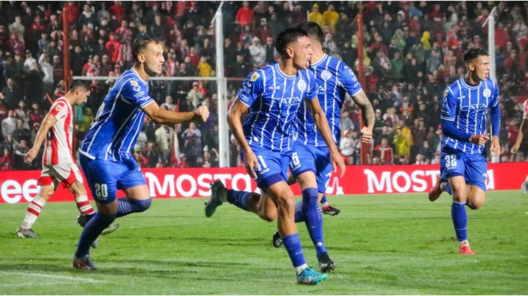 Godoy Cruz consigue histórico récord previo a su partido con Colo Colo.
