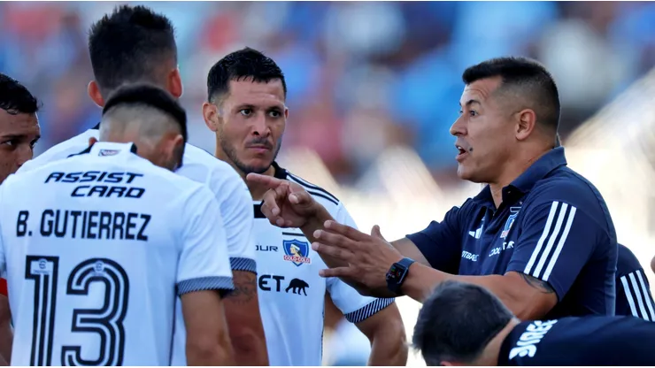 Jorge Almirón tendrá un duro trabajo con los jugadores de Colo Colo.