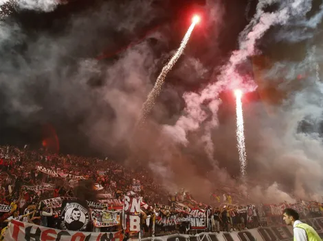 Daniel Morón le pega a los hinchas mal portados de Colo Colo