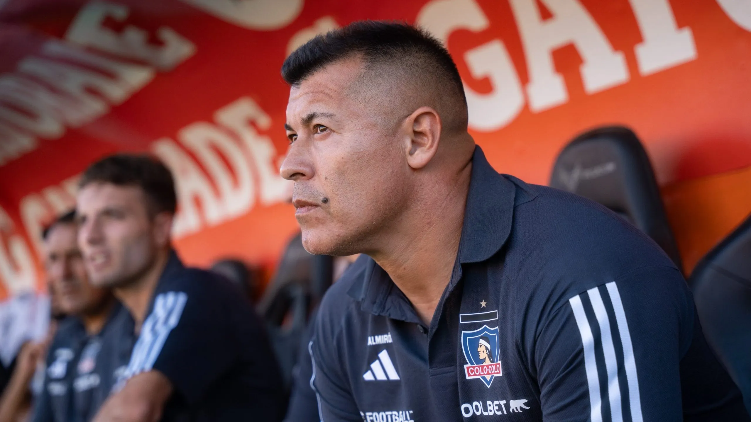 Jorge Almirón tiene definida la oncena con la que el Cacique debutará en la Copa Libertadores 2024.