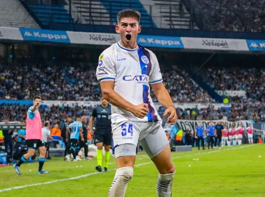 En su último partido, Godoy Cruz venció por 2 a 0 a Racing en el Cilindro de Avellaneda.