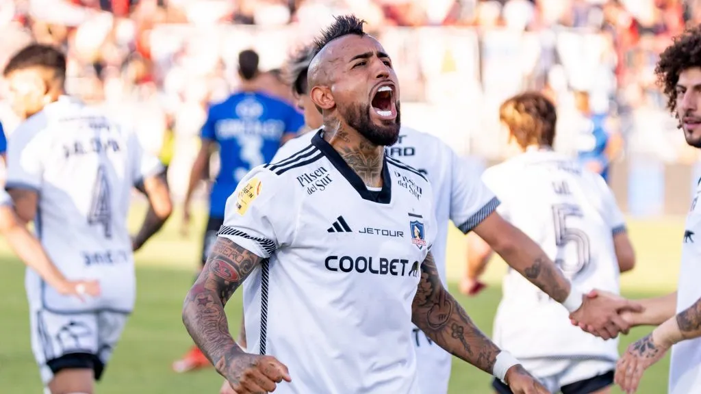 Arturo Vidal mete miedo antes al DT de Godoy Cruz antes del partido con Colo Colo.