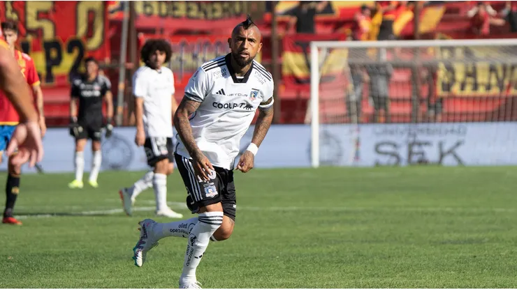 Alaban la gran actitud de Arturo Vidal en Colo Colo.