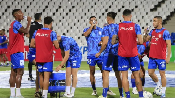 Godoy Cruz sigue invicto en Argentina antes de enfrentar a Colo Colo.