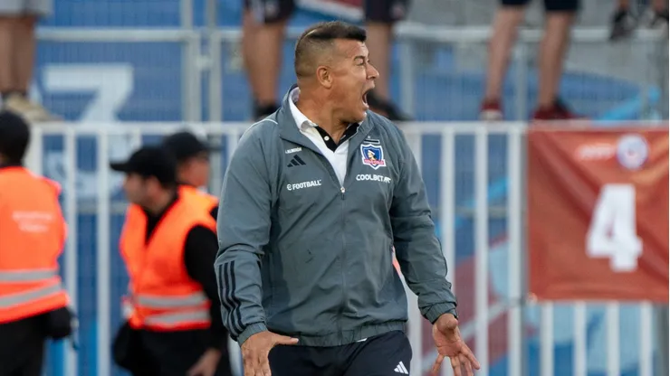 La postura de Jorge Almirón tras la suspensión de la Supercopa.