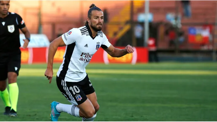El ex Colo Colo, Christian Santos tuvo debut soñado en España.