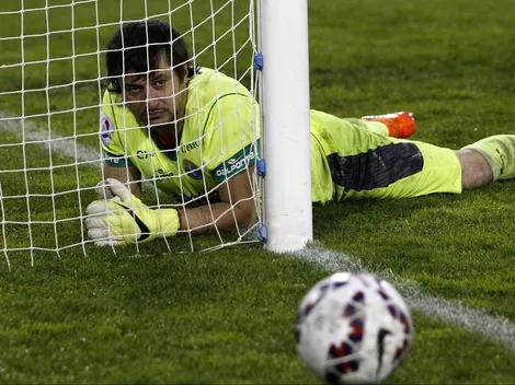 Nico Peric sufre con tridente colocolino en su despedida del fútbol